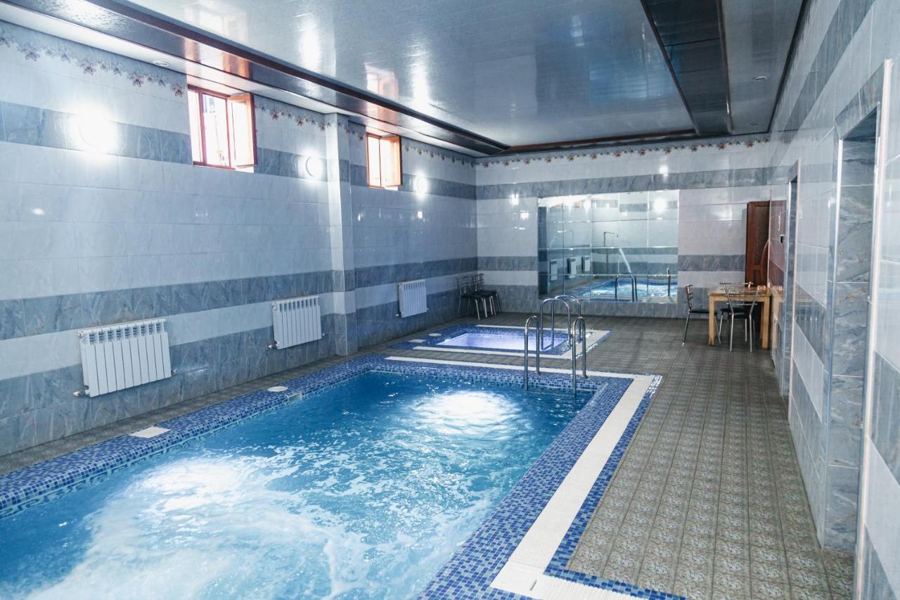 Buyuk Ipak Yo'Li Hotel Namangan Luaran gambar