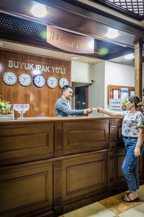 Buyuk Ipak Yo'Li Hotel Namangan Luaran gambar