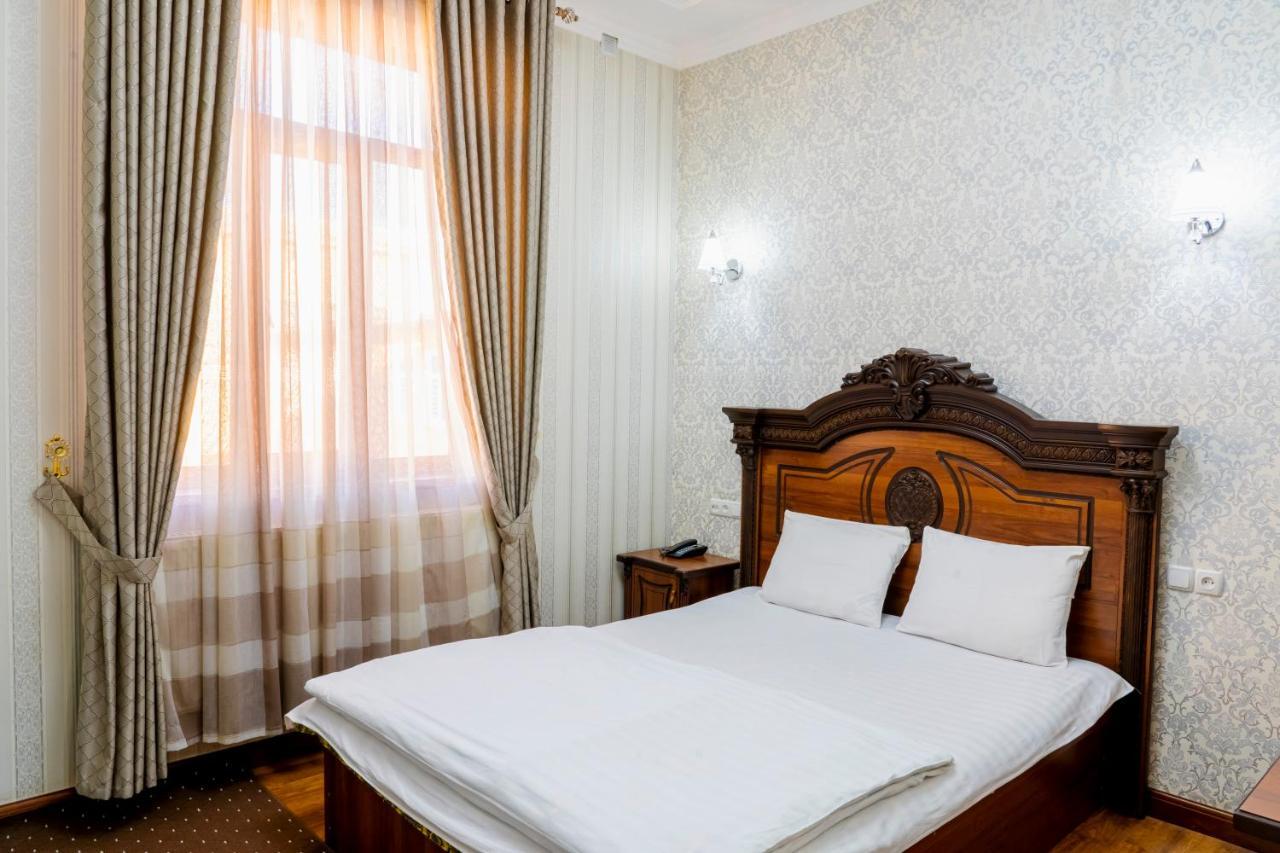 Buyuk Ipak Yo'Li Hotel Namangan Luaran gambar