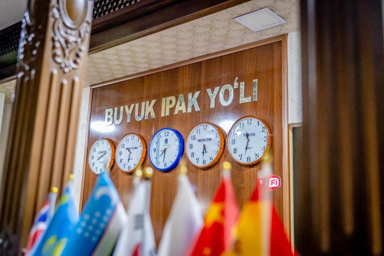 Buyuk Ipak Yo'Li Hotel Namangan Luaran gambar